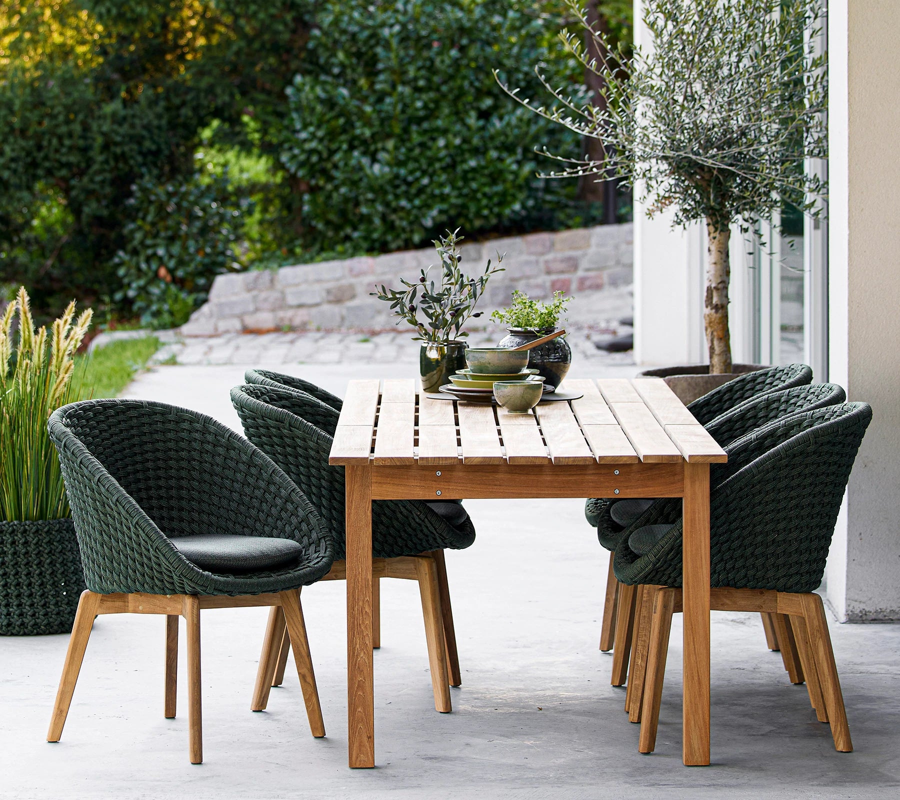 Cane-line Comfortable and Stylish Peacock Outdoor Chair