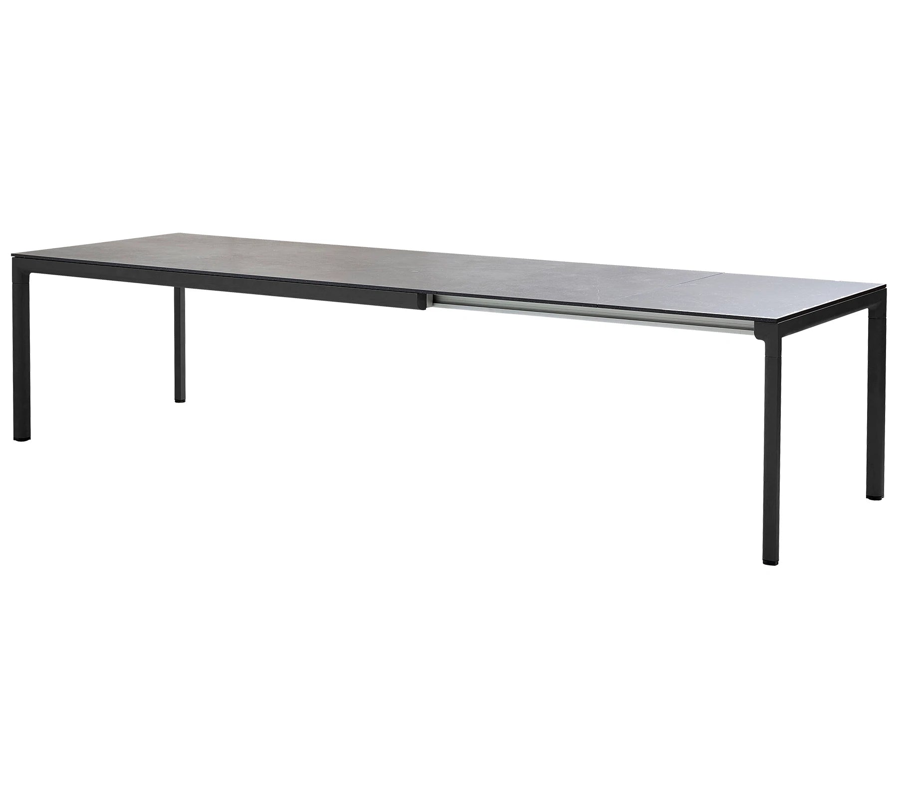 Cane-line Drop Extendable Dining Table with Modern Design