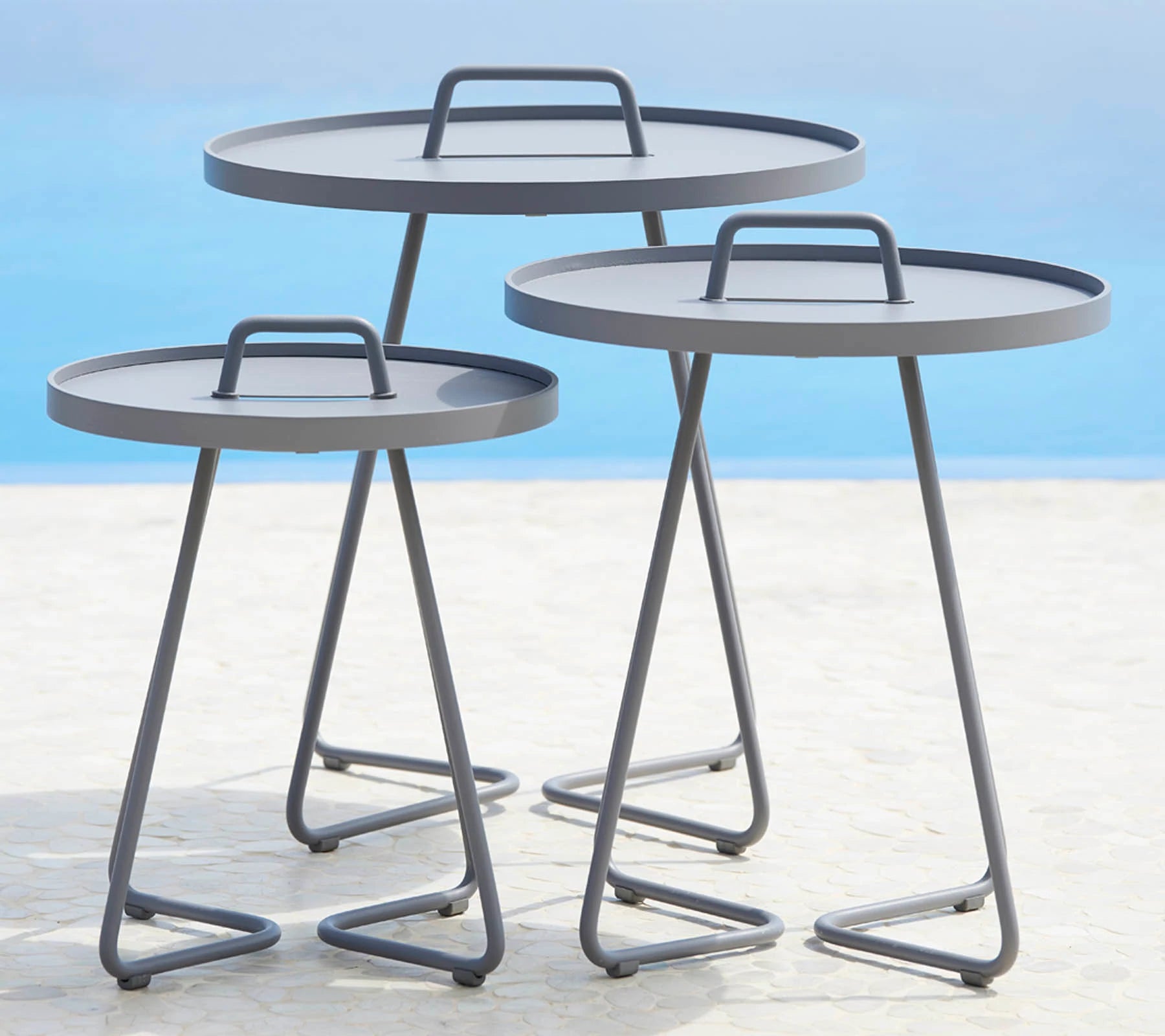 Cane-line Ultra-Light X-Small On-the-Go Side Table