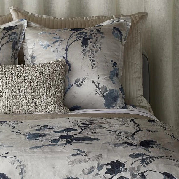 Ann Gish Jardin Fleur Luxury Polyester-Viscose Duvet