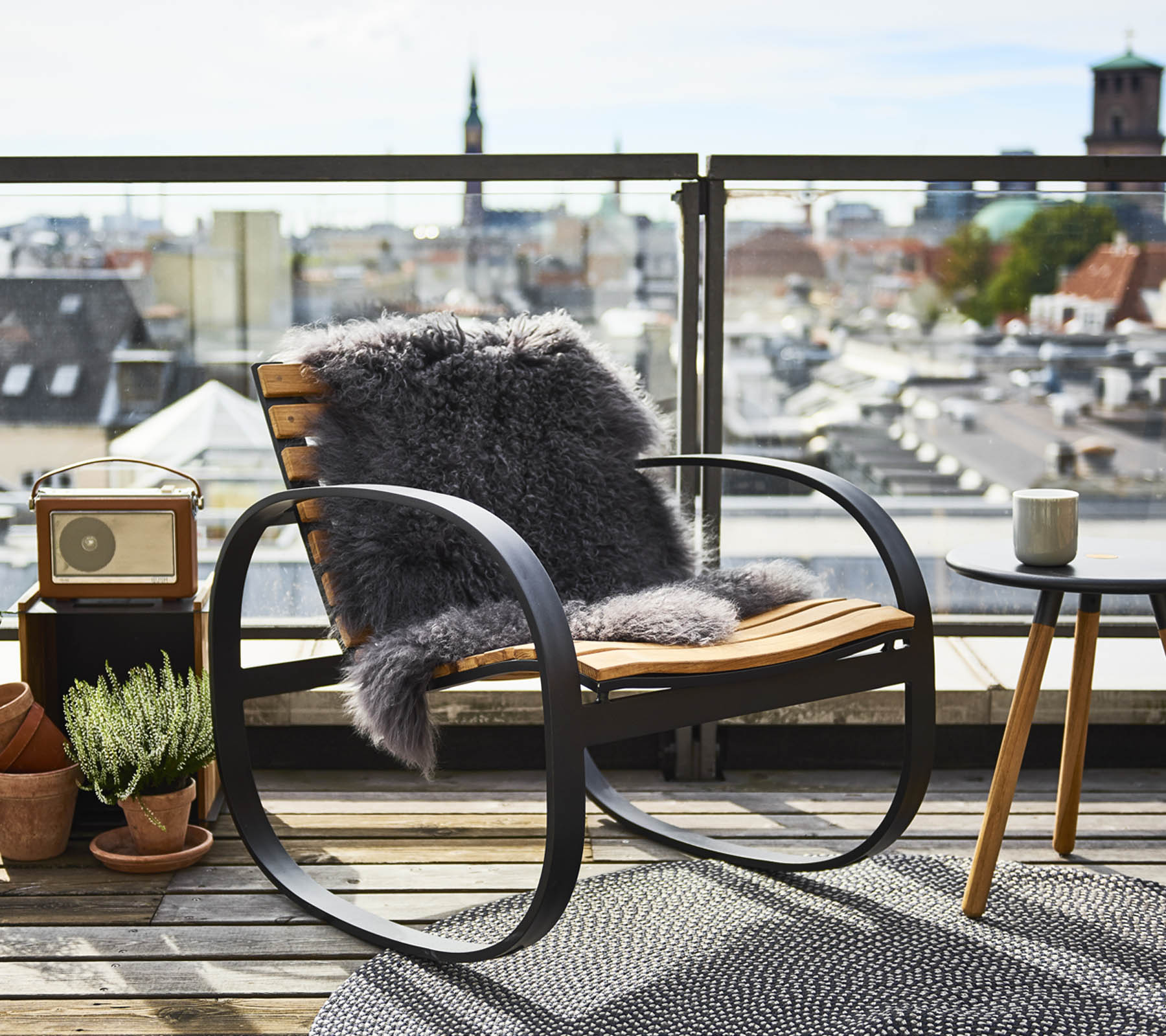Cane-line Parc Teak Rocking Chair - Comfortable and Stylish for Outdoor Use