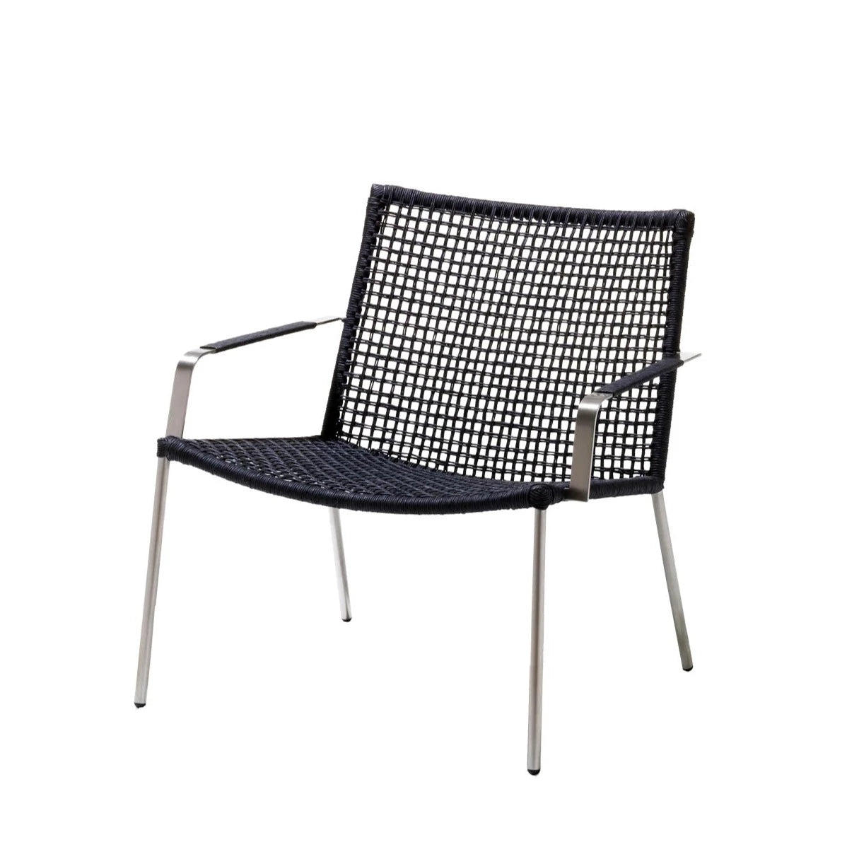 Stackable Cane-line Straw Outdoor Lounge Chair for Comfortable Relaxation