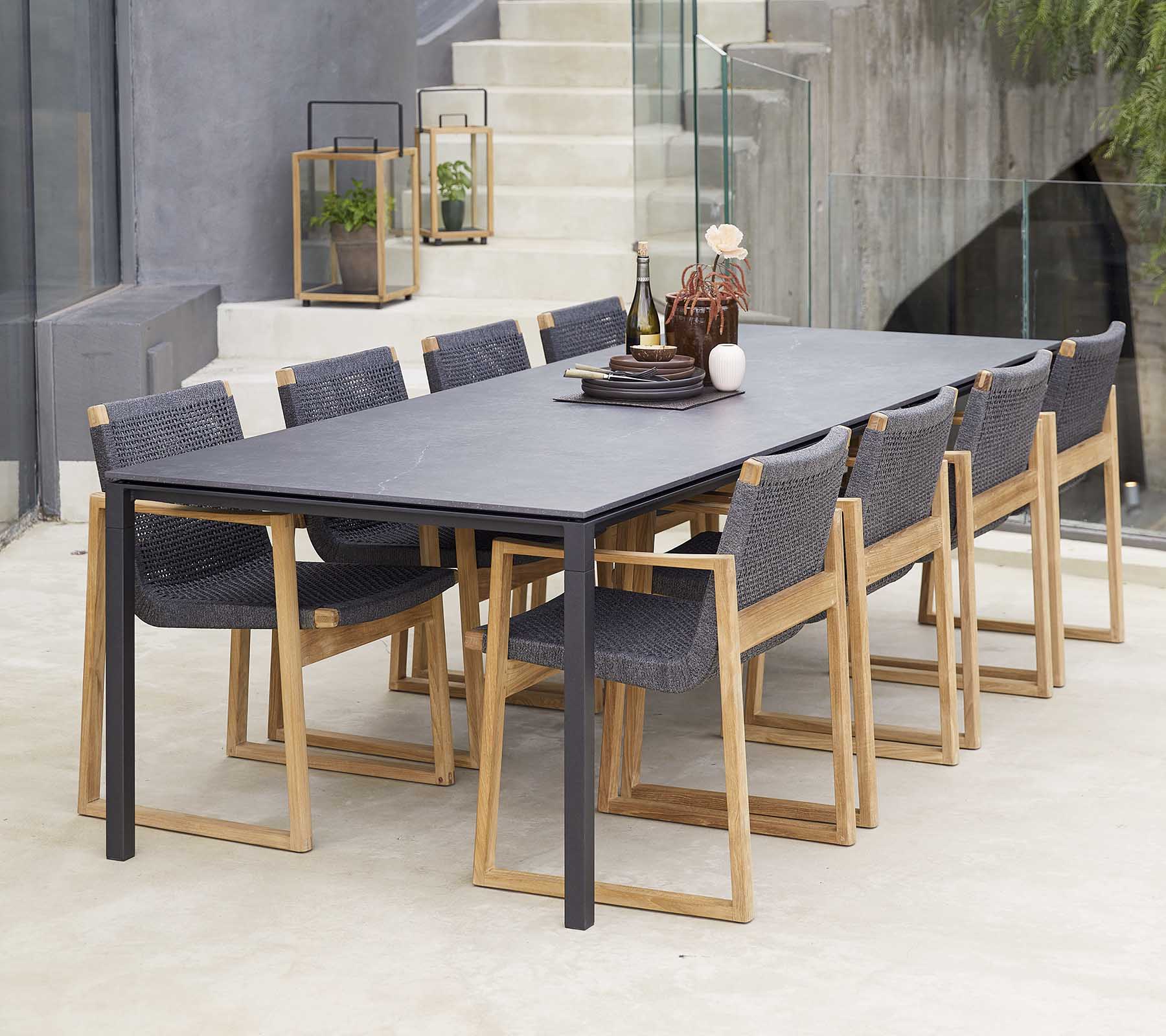 Cane-line Modern and Stylish Pure Dining Table with 280x100cm Dimensions