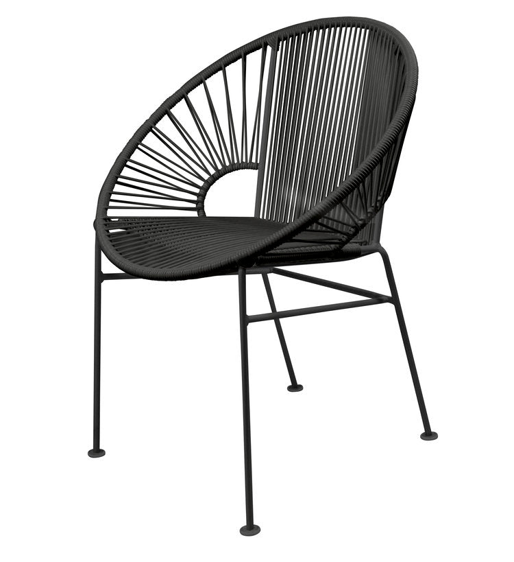 Stylish Black Frame Innit Concha Chair for Dining, Café, and More
