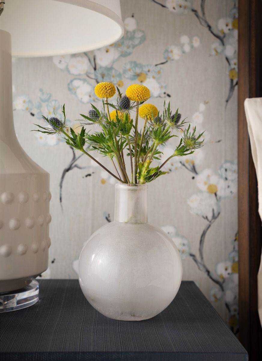 Villa & House Giorgio Hand - Blown Glass Decorative Vase, Available in Small and Large Sizes