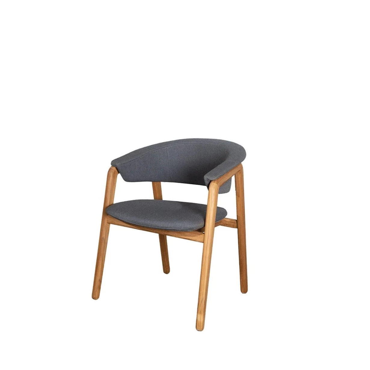 Elegant Cane-line Luna Dining Chair for Ultimate Comfort