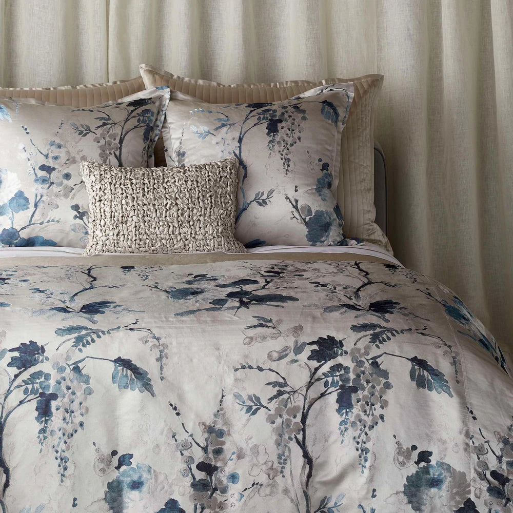 Ann Gish Jardin Fleur Luxury Polyester-Viscose Duvet