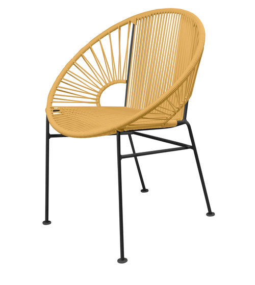 Stylish Black Frame Innit Concha Chair for Dining, Café, and More