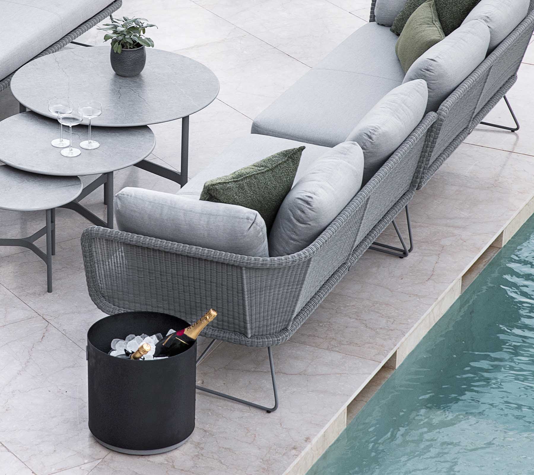 Small-Sized Cane-line Grow Planter for Outdoor Spaces
