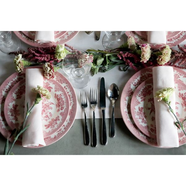 Huddleson Contemporary Luxury Italian Linen Table Runner for Elegant Dining