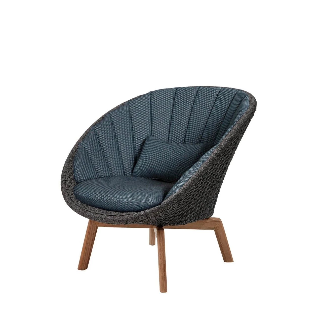 Cane-line Outdoor Peacock Lounge Chair Crafted with Soft Rope