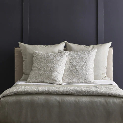 Ann Gish La Sirene 24' X 24' Luxury Cotton Pillow with Zip Closure