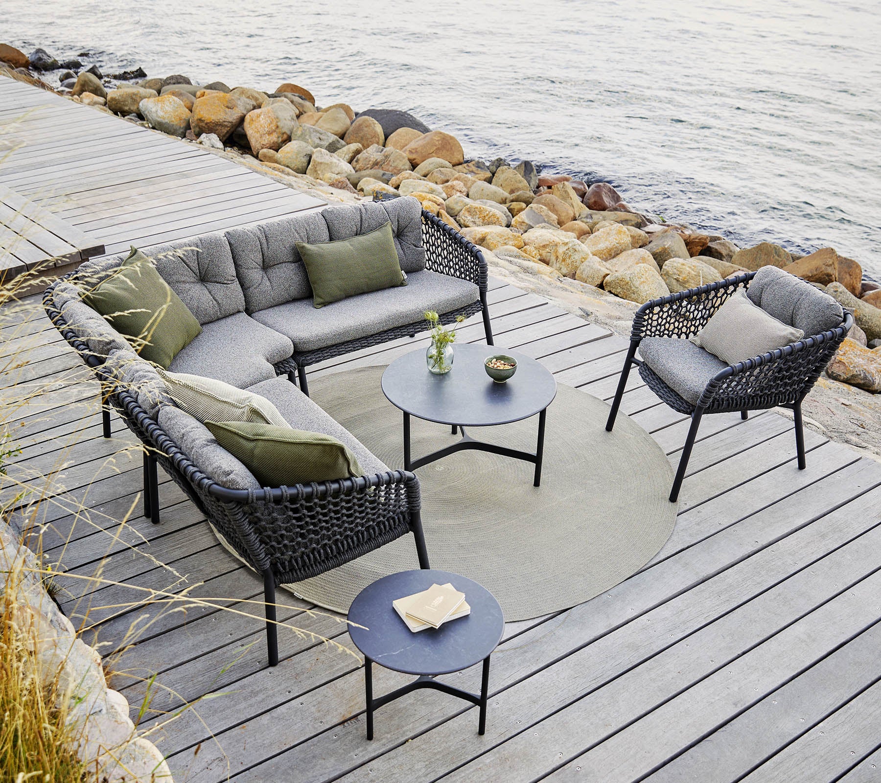 Cane-line Luxury Ocean Outdoor Lounge Chair for Ultimate Relaxation