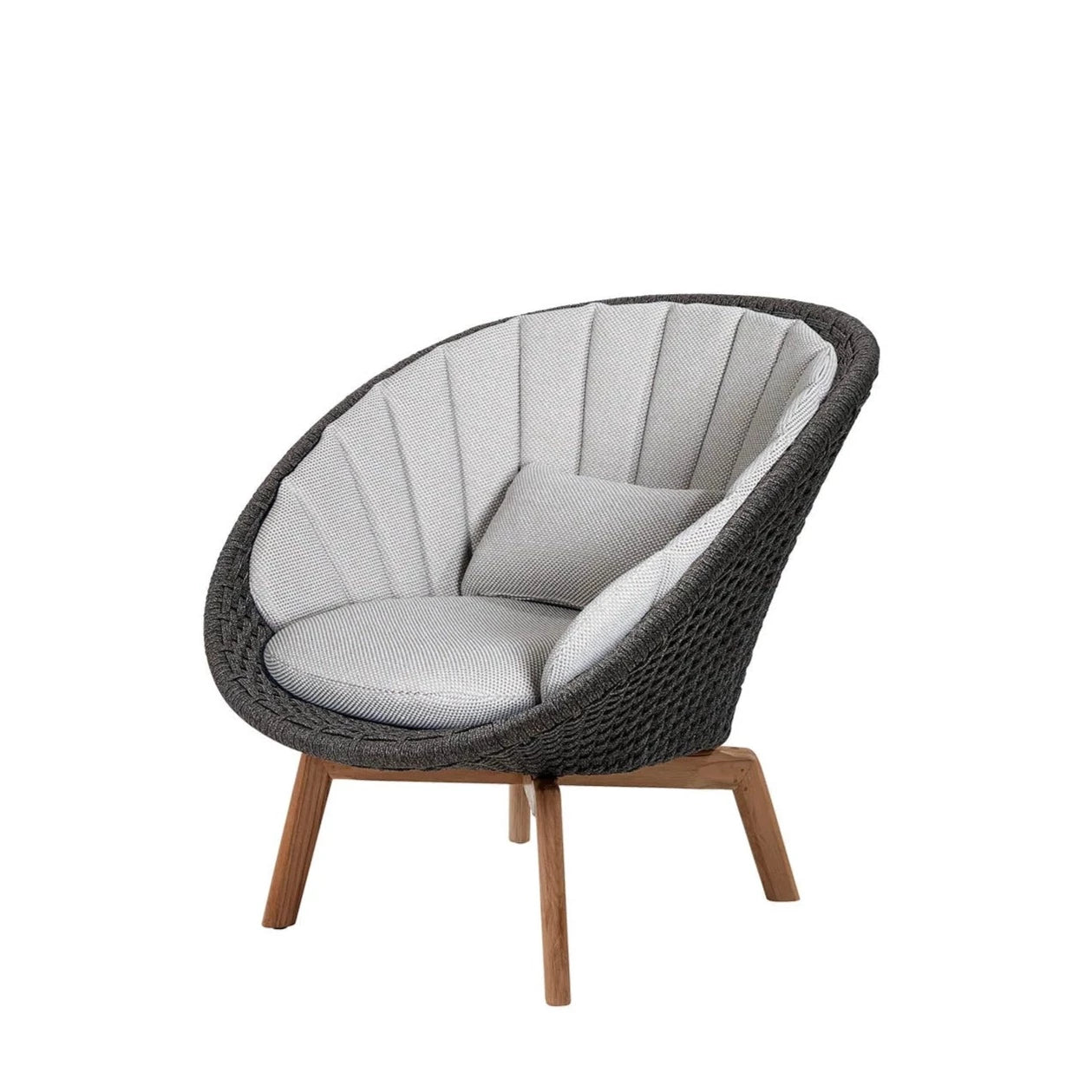 Cane-line Outdoor Peacock Lounge Chair Crafted with Soft Rope