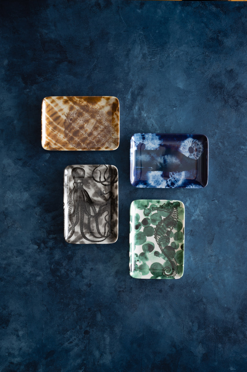 BPA-Free Heavyweight Melamine Thomas Paul Shibori Moby Soap Dish