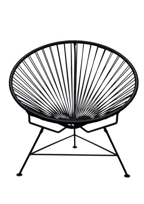 Stylish Black Frame Innit Lounge Chair for Indoor and Outdoor Use