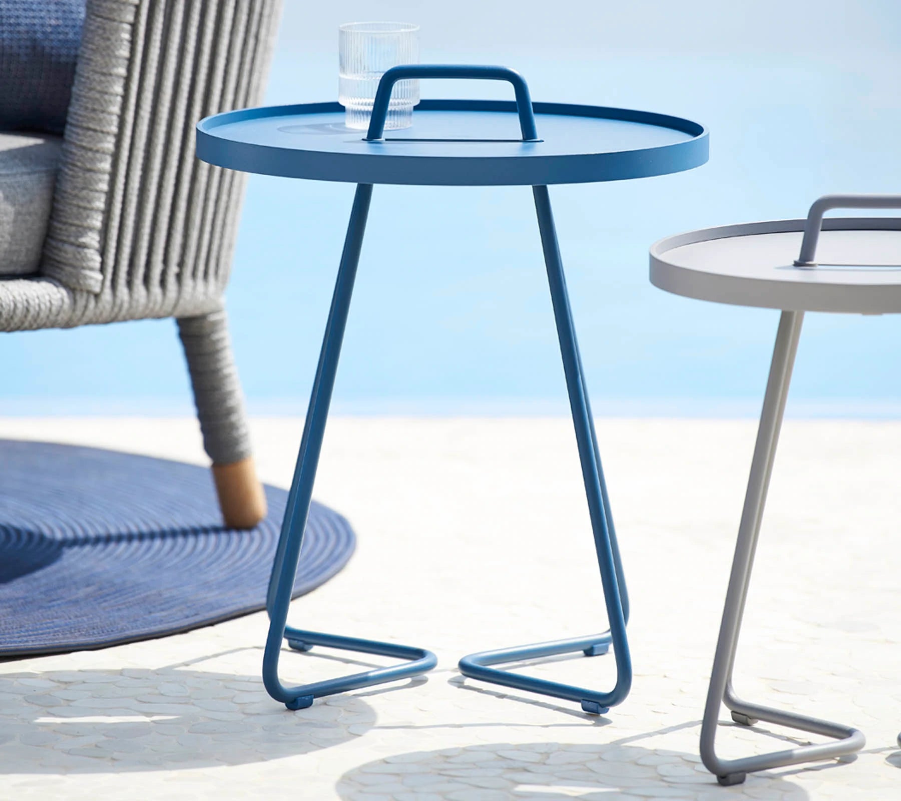 Cane-line Ultra-Light X-Small On-the-Go Side Table