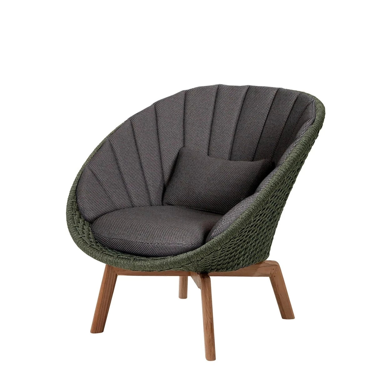 Cane-line Outdoor Peacock Lounge Chair Crafted with Soft Rope