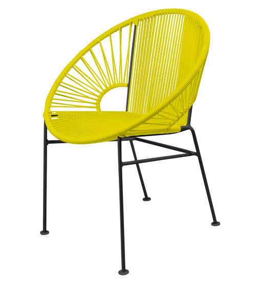 Stylish Black Frame Innit Concha Chair for Dining, Café, and More