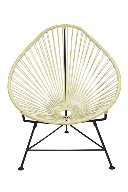 Innit Acapulco Outdoor Chair with a Stylish Black Frame