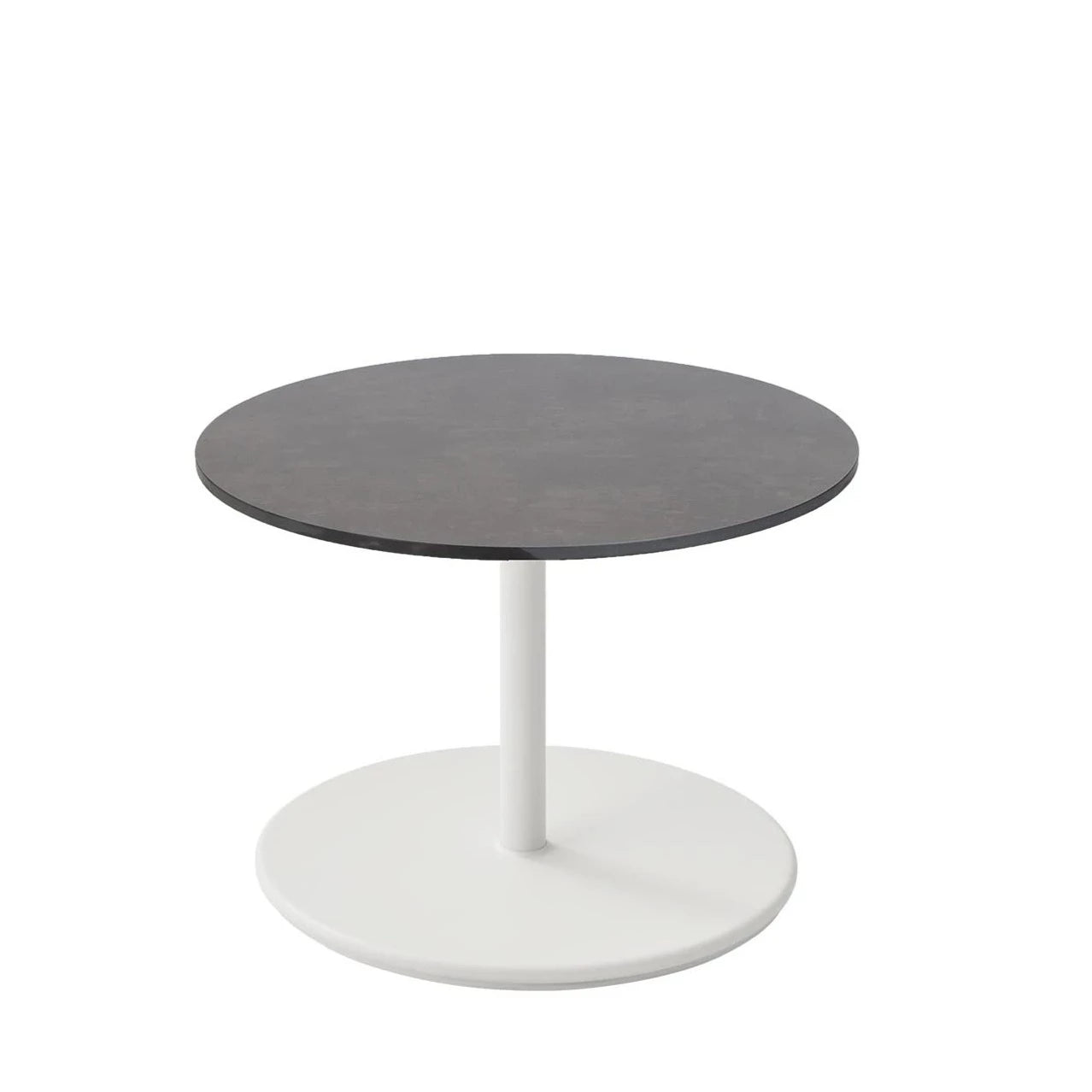 Large Base Round 70cm Cane-line Go Outdoor Coffee Table for Elegant Lounging