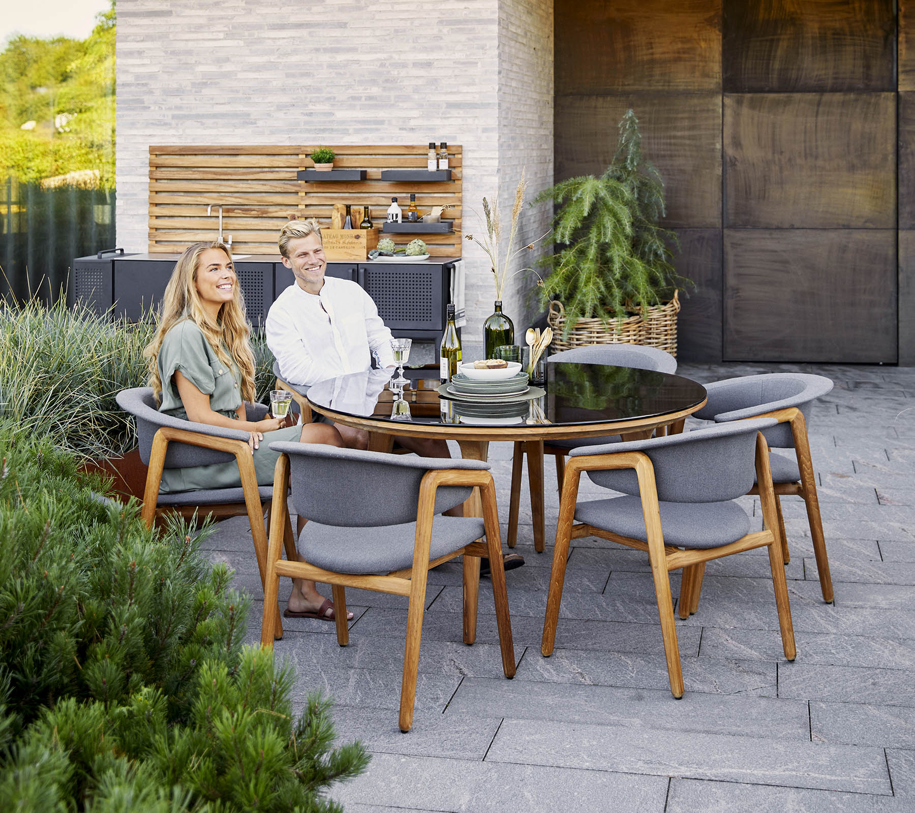 Elegant Cane-line Luna Dining Chair for Ultimate Comfort