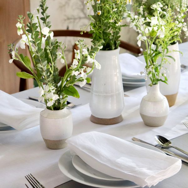 Huddleson Contemporary Luxury Italian Linen Table Runner for Elegant Dining