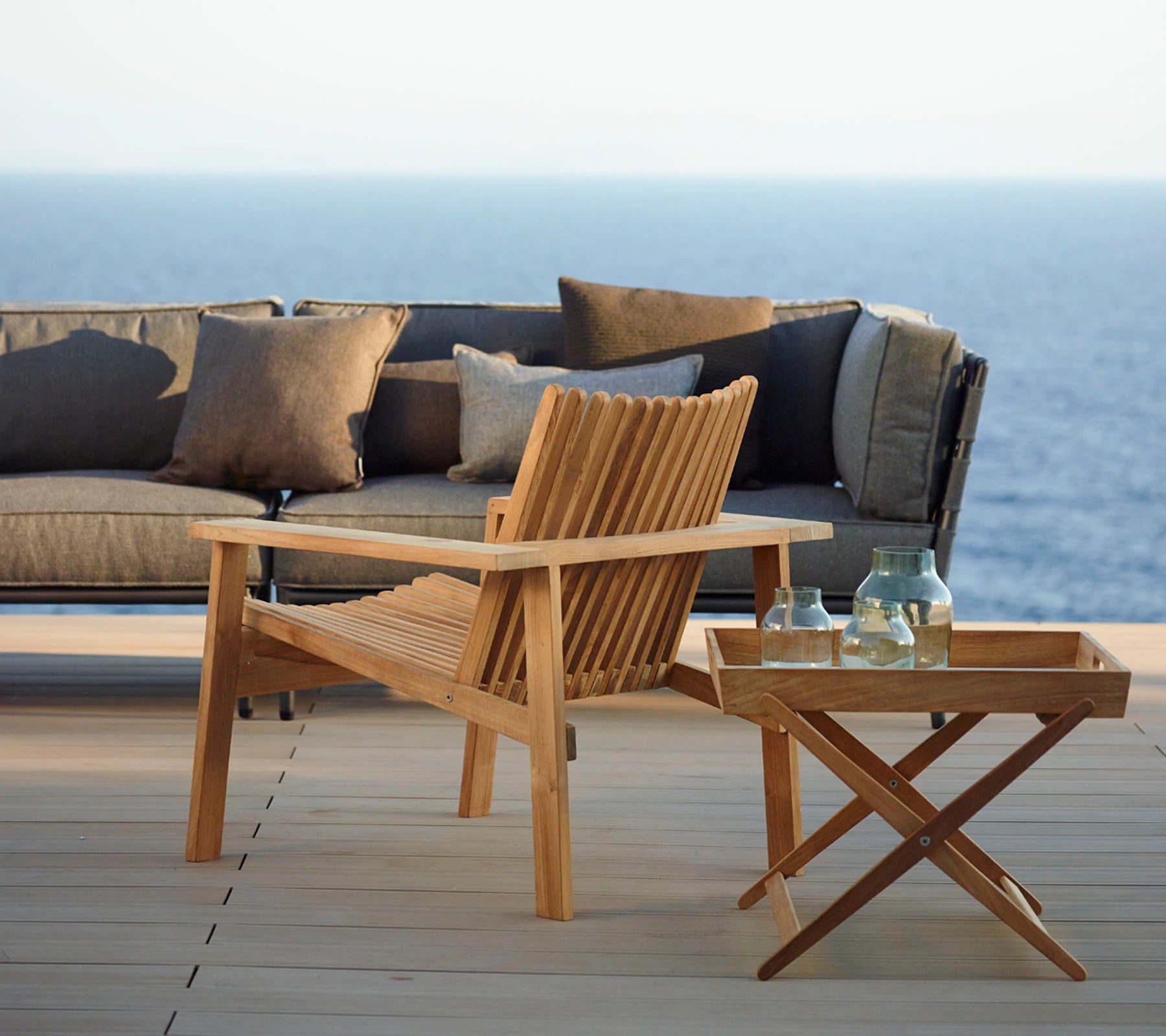 Cane-line Amaze Comfortable and Elegant Teak Lounge Chair