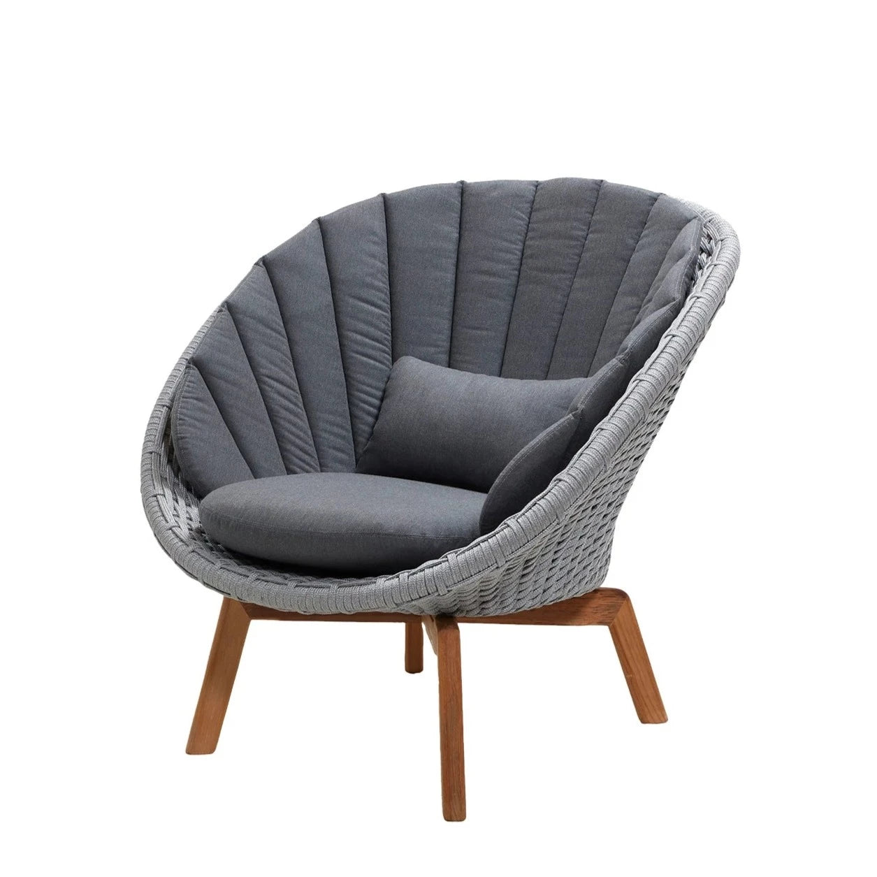 Cane-line Outdoor Peacock Lounge Chair Crafted with Soft Rope