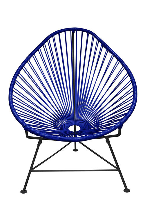 Innit Acapulco Outdoor Chair with a Stylish Black Frame
