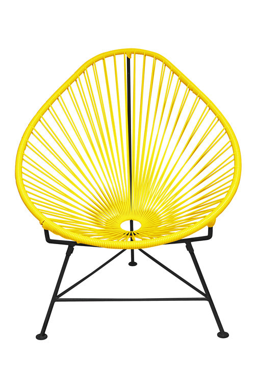 Innit Acapulco Outdoor Chair with a Stylish Black Frame