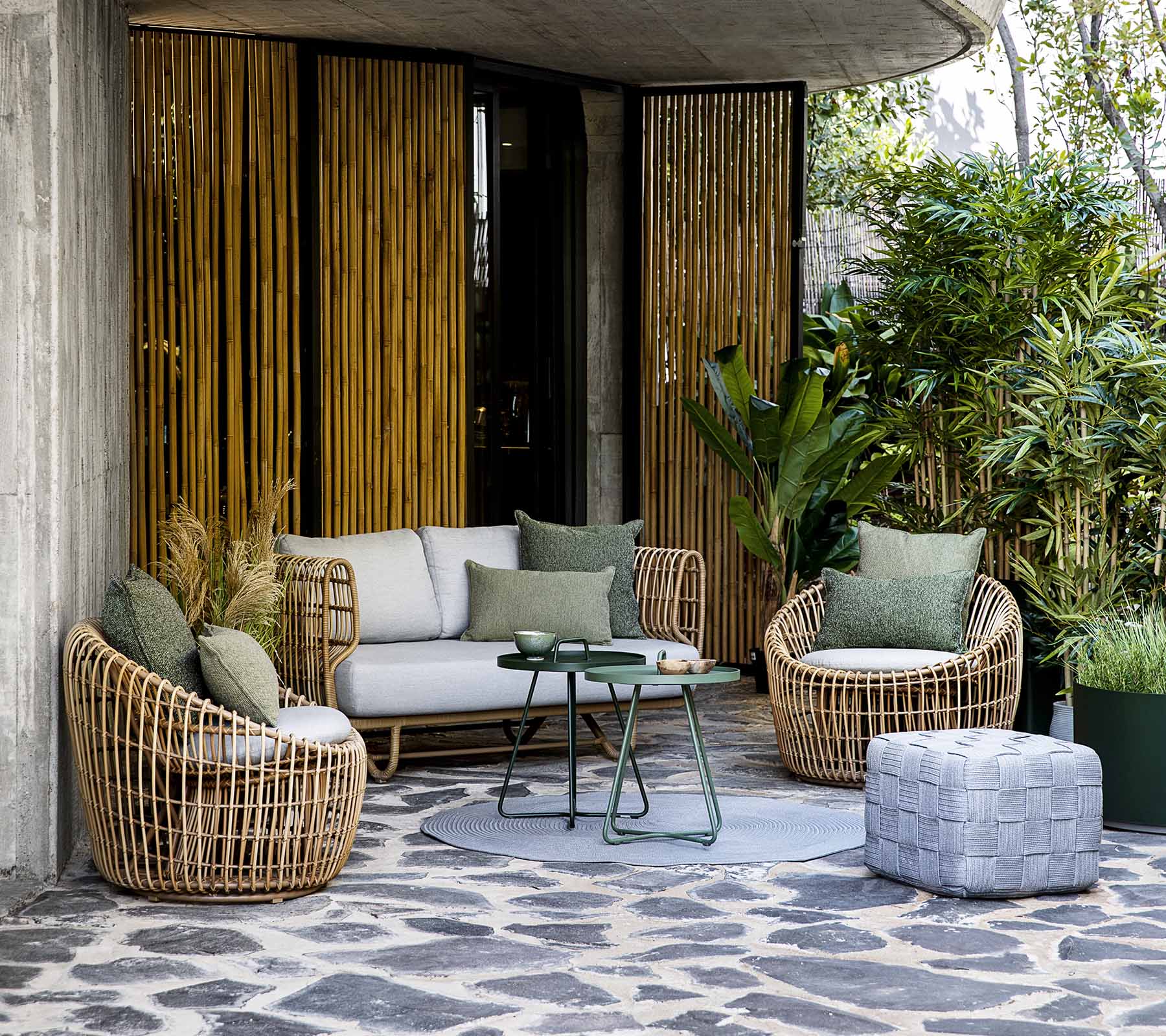 Cane-line Durable Nest Round Chair with Classic Danish Design
