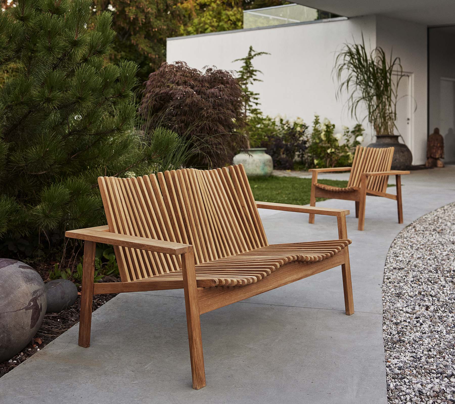 Cane-line Amaze Premium 2-Seater Outdoor Sofa for Relaxing