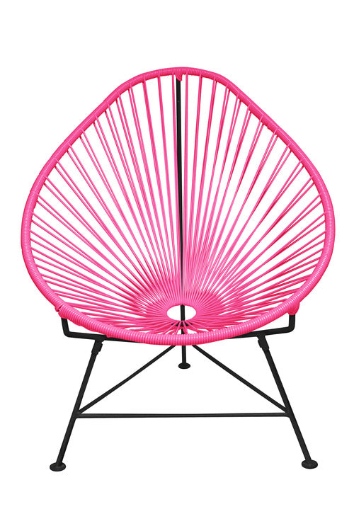 Innit Acapulco Outdoor Chair with a Stylish Black Frame